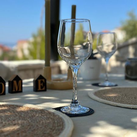 Romantic Stone- Studio Apartman Omiš Eksteriør bilde